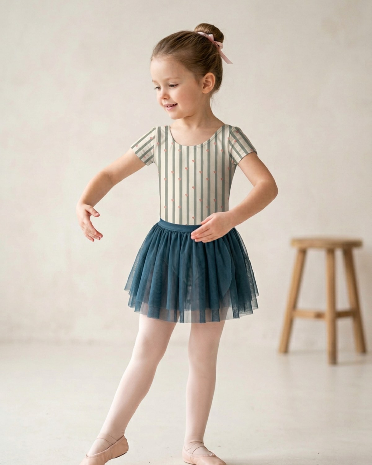Girls Activewear licensed fashion design — look 10